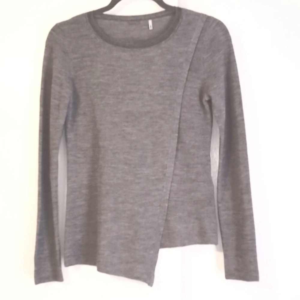 Elie Tahari "100% Extra Fine Merino Wool" Gray Asymmetrical Wrap Sweater Size  S